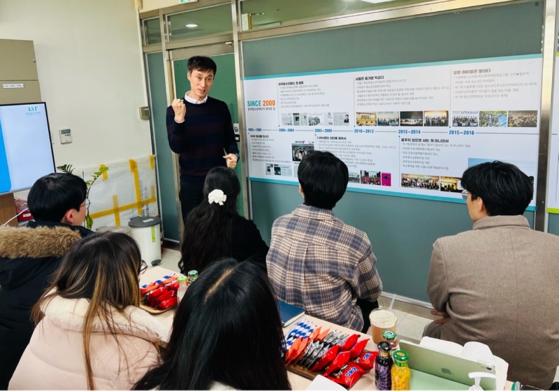 2_8jiUd018svc9cvub90is9a6_q2mxy5 (1).jpg