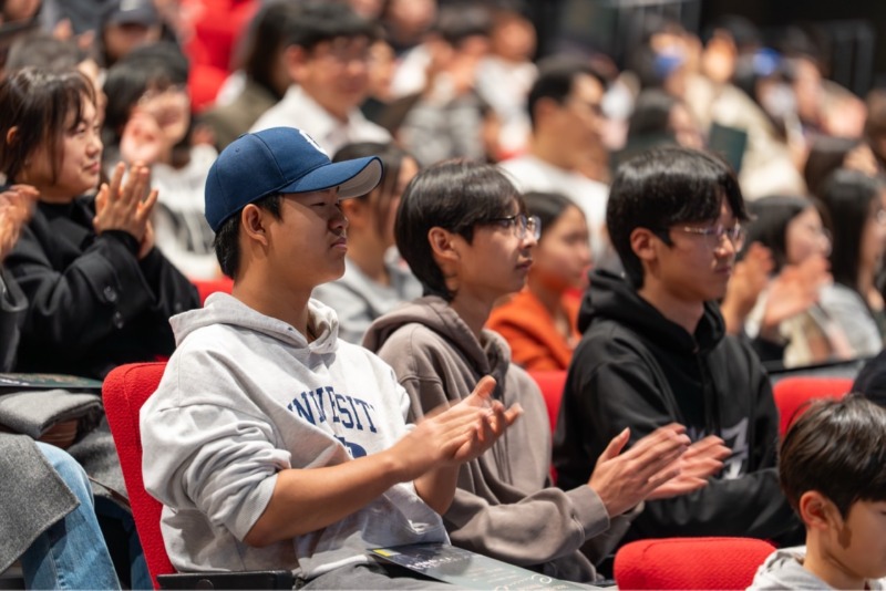 한국청소년재단 직원 밴드_사진_20251209_12.jpg