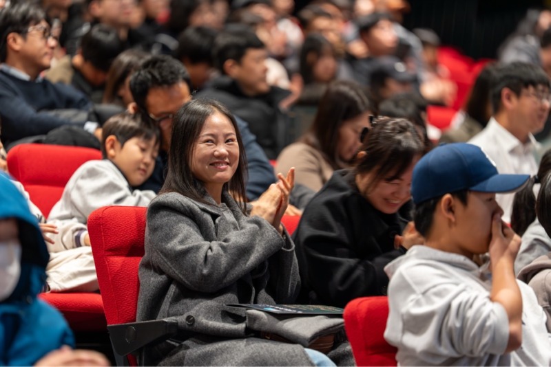 한국청소년재단 직원 밴드_사진_20251209_16.jpg
